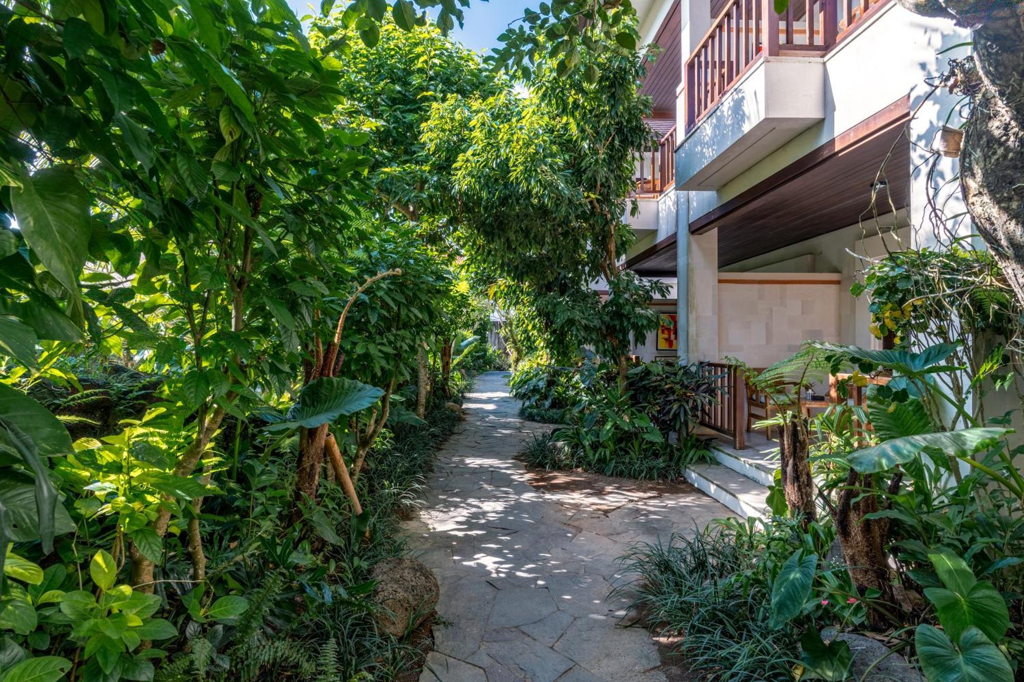 Radha Phala & Ubud